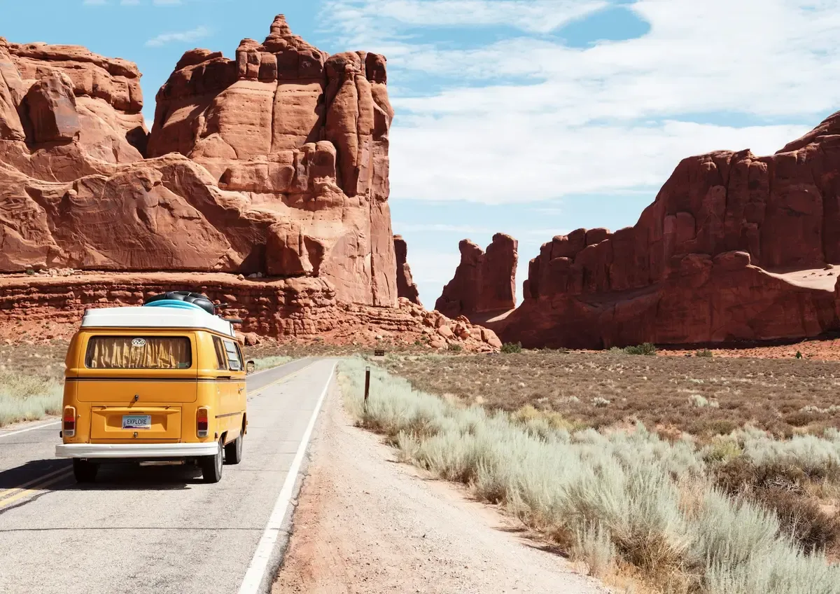Weids landschap langs de route van een camperreis door Australië en Nieuw-Zeeland